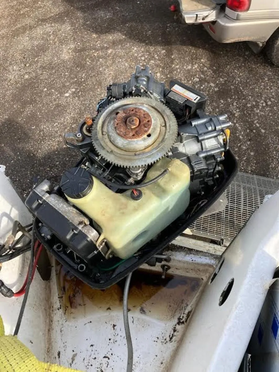 SUZUKI 90HP OUTBOARD 2 STROKE + CONTROLS PROJECT - Image 4