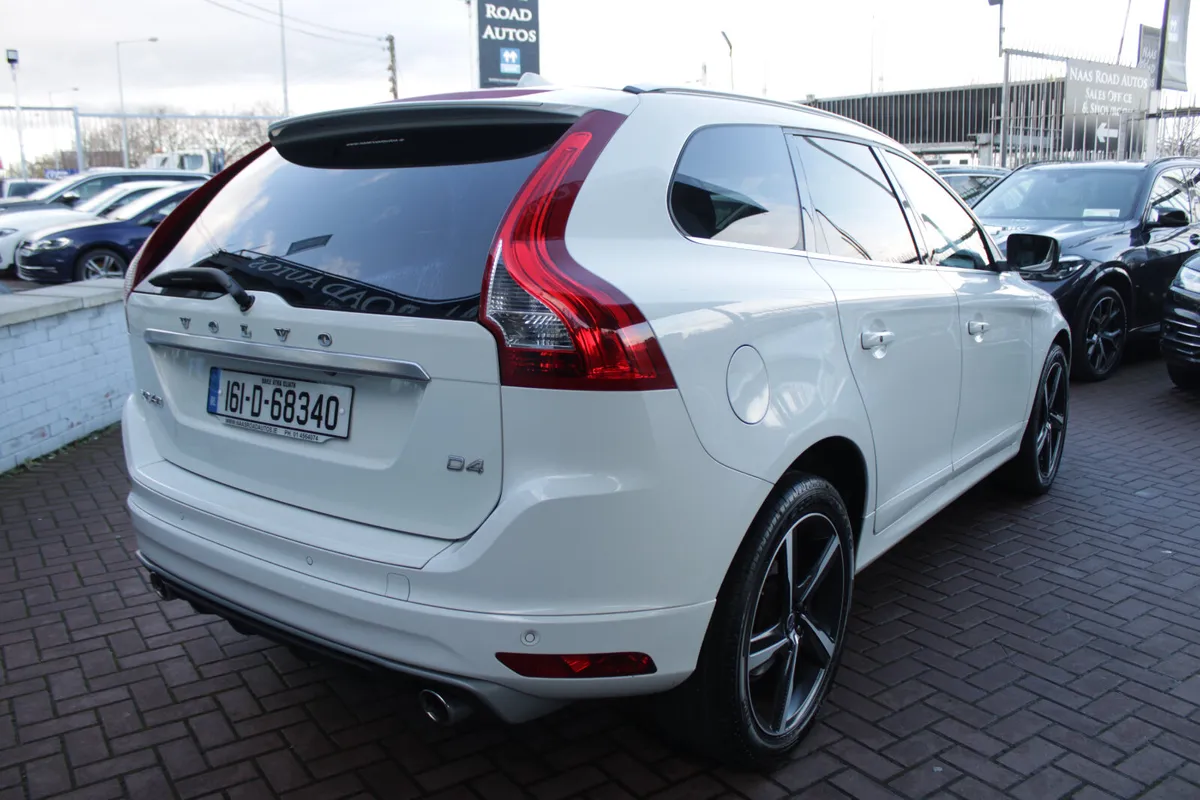 2,0D4 R-DESIGN 190BHP 5DR ESTATE AUTO // STUNNING - Image 4