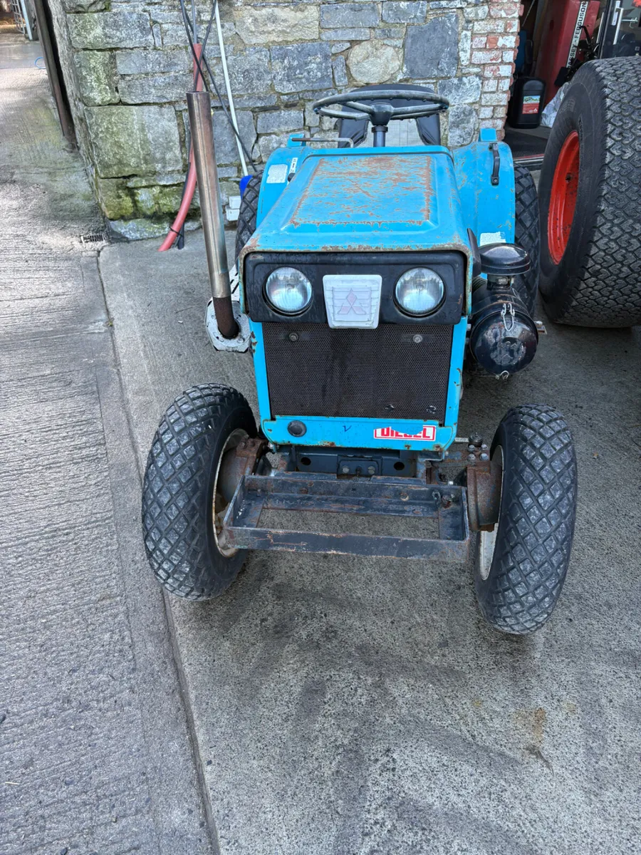 Mitsubishi D1300 compact tractor - Image 3