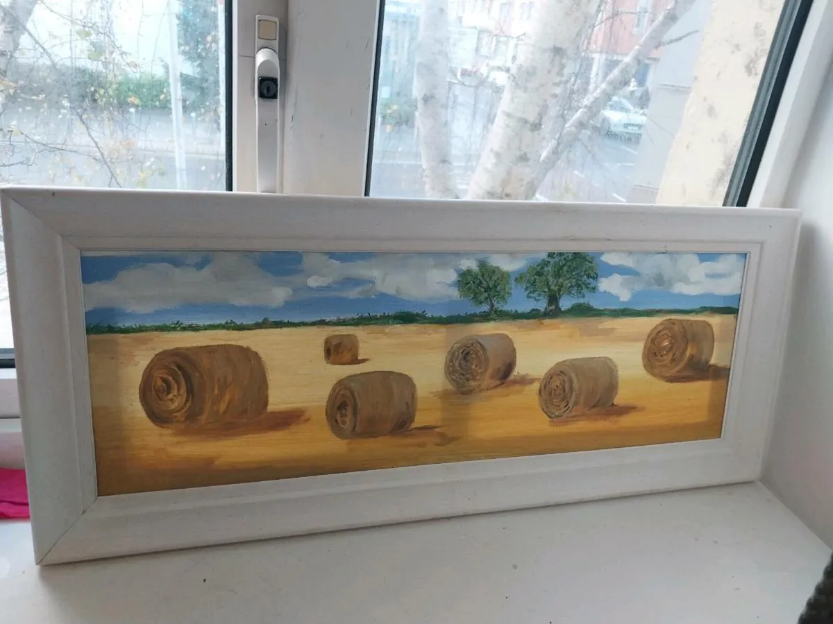 🎨 Framed Hay Bale Landscape Painting – Excellent - Image 1
