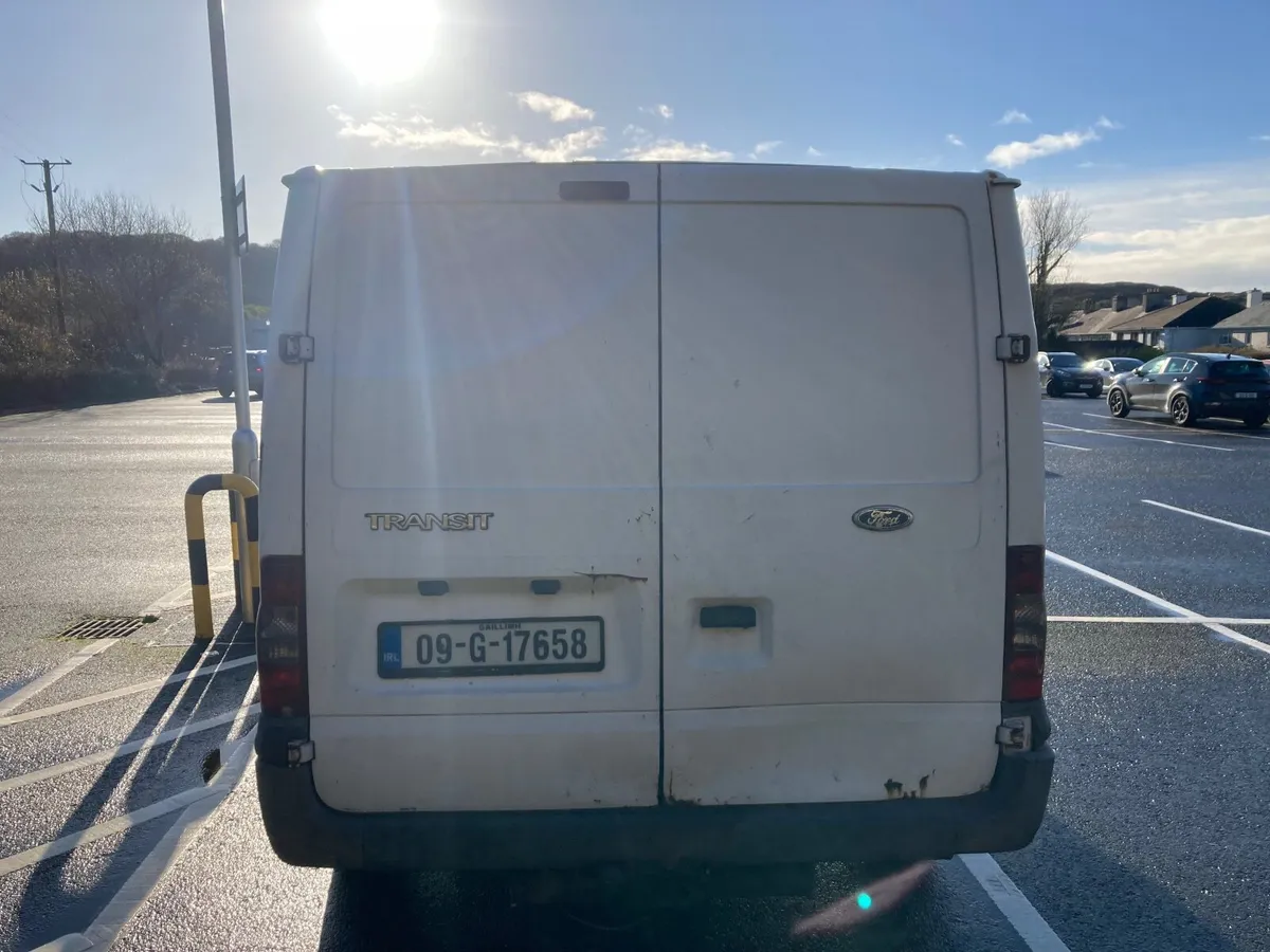 Ford Transit 2009 - Image 4