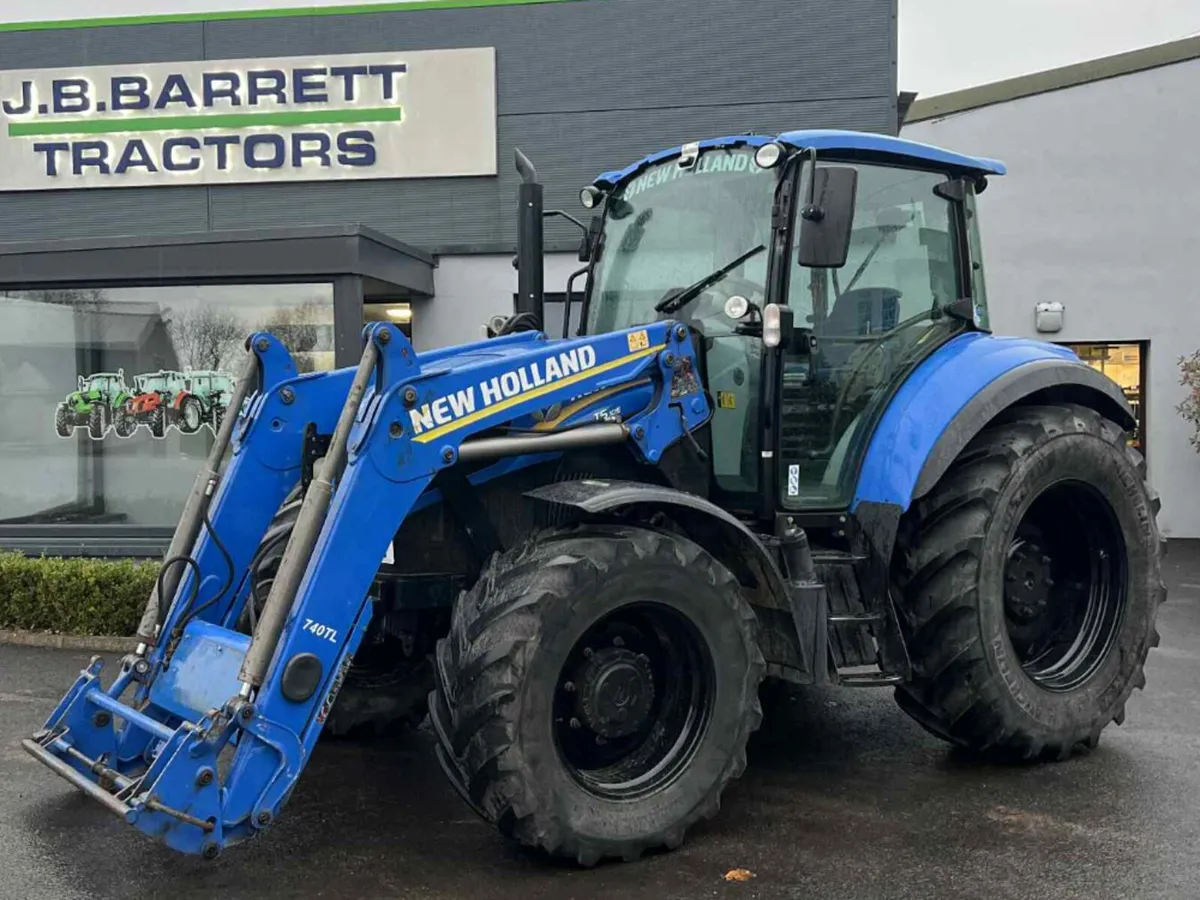 2014 New Holland T5.105 + LOADER - Image 1
