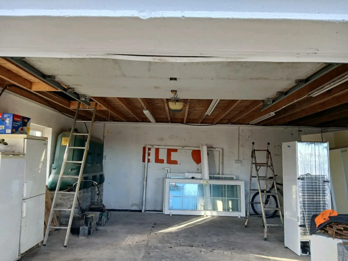 Garage door - Image 3