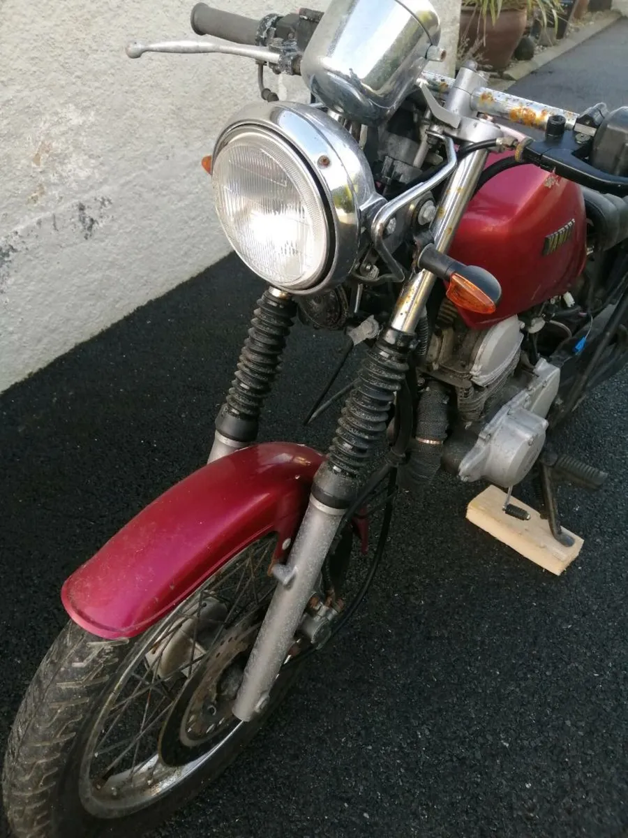 Yamaha sr125 project cafe racer running - Image 3