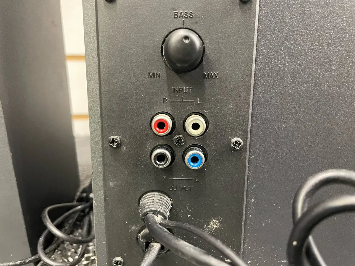 Logitech 2.1 System PC Speakers - Image 3