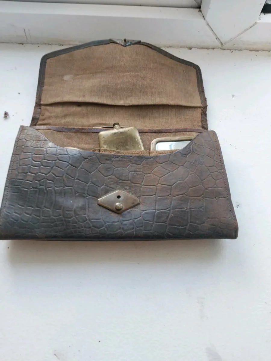 👜 Vintage Ladies Travel Vanity Set – Mirror, Comp - Image 1