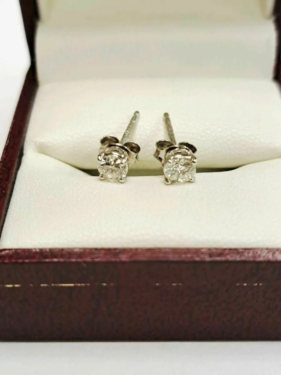 18K White Gold Diamond Earrings 18CT - Image 1