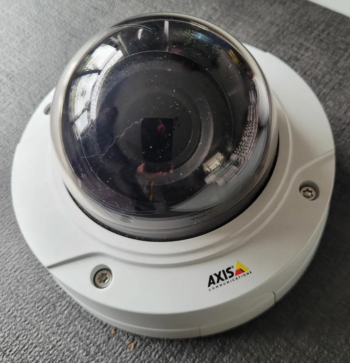 AXIS P3225-LV Mk II HDTV 1080p day/night indoor IR - Image 3