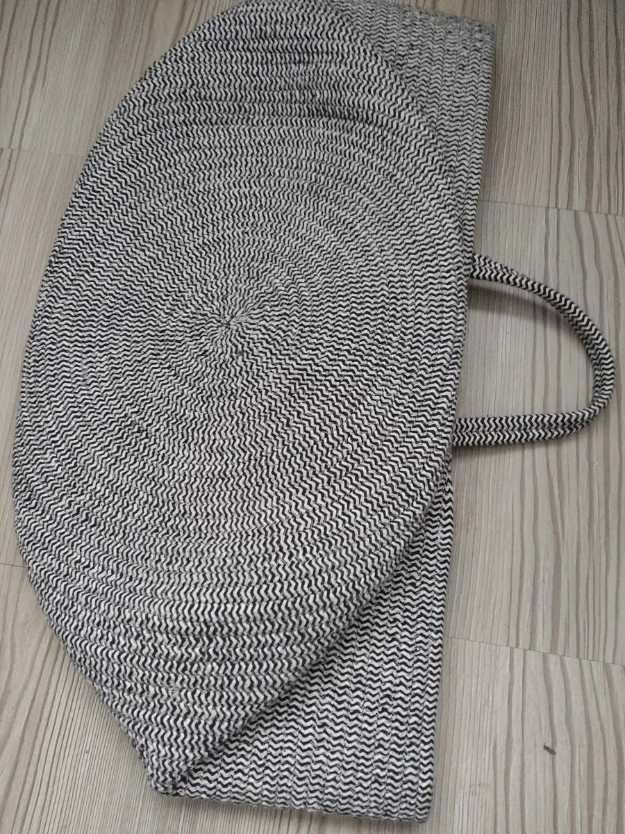 New large woven storage basket with handles - Image 2