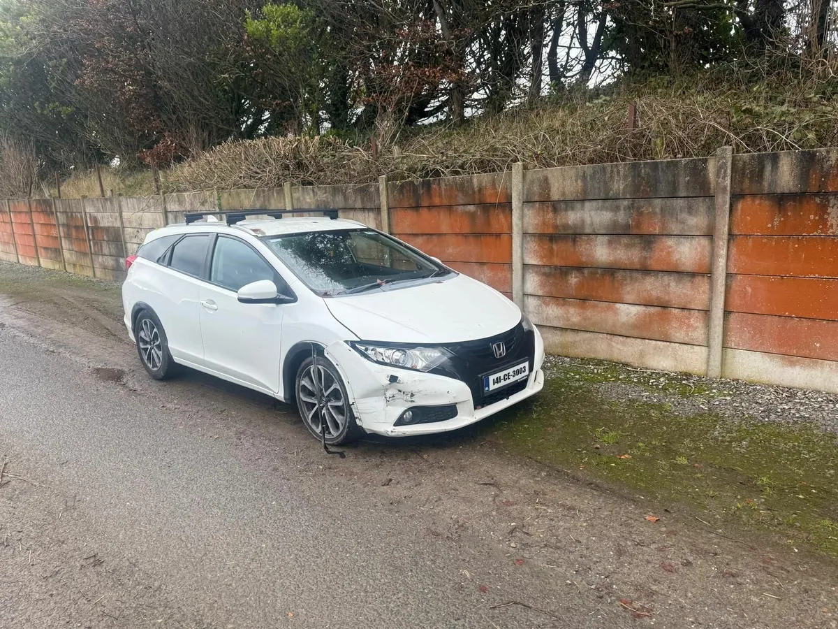 2014 Honda Civic 1.6 Diesel - Image 1