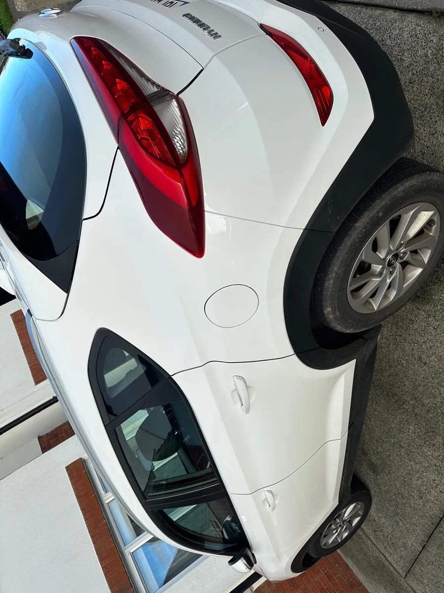 2016 Hyundai Tucson - Image 4