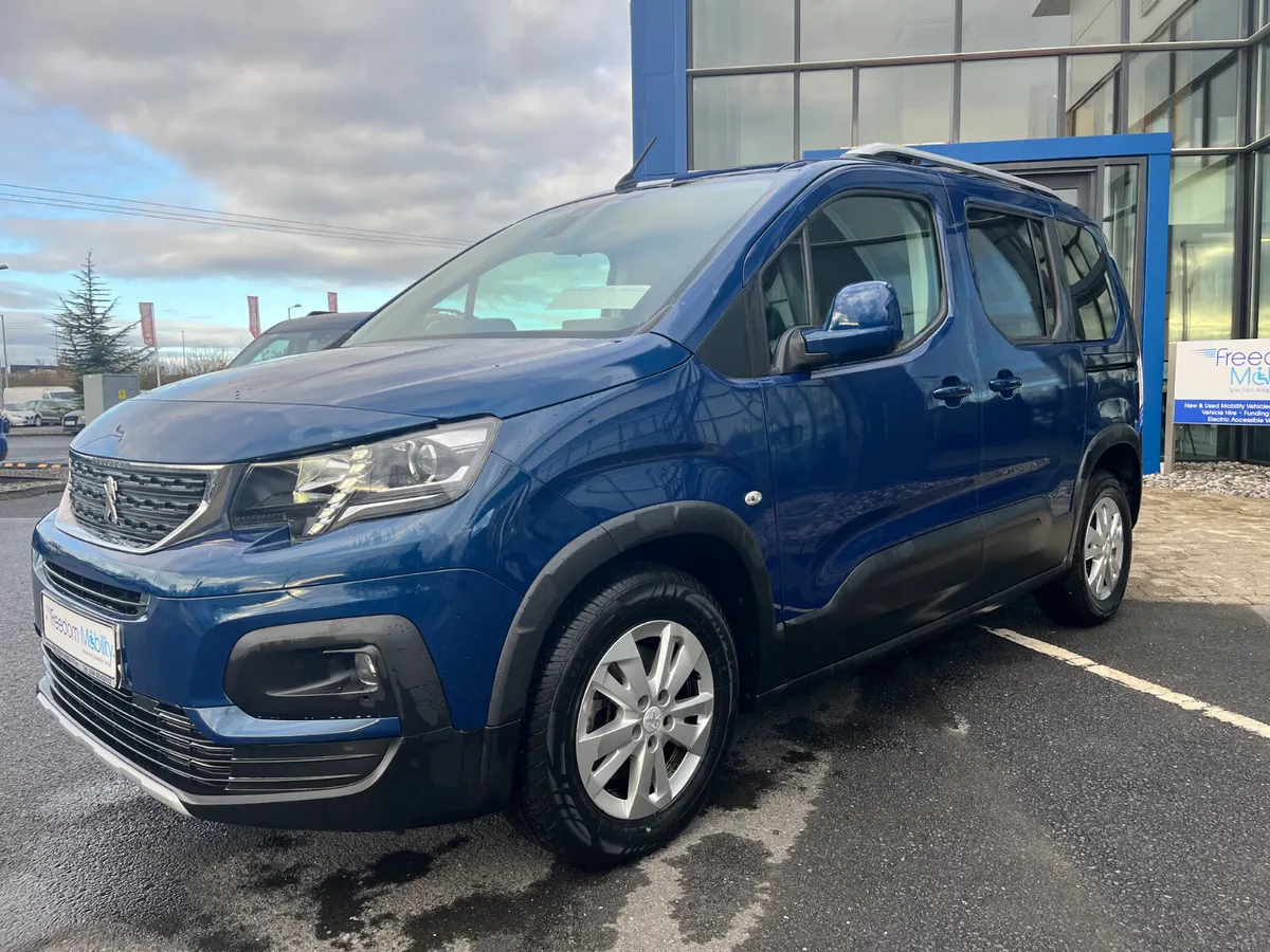 2021 Peugeot Rifter 1.2 Automatic, WAV - Image 3