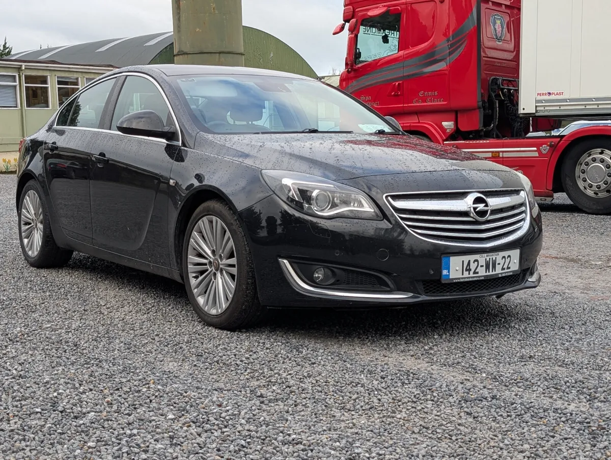 2014 Opel Insignia 2.0CDTI - Image 1