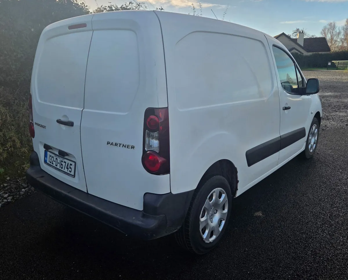 PEUGEOT PARTNER 1.6 L TEEPEE PREMIUM NEW DOE - Image 4