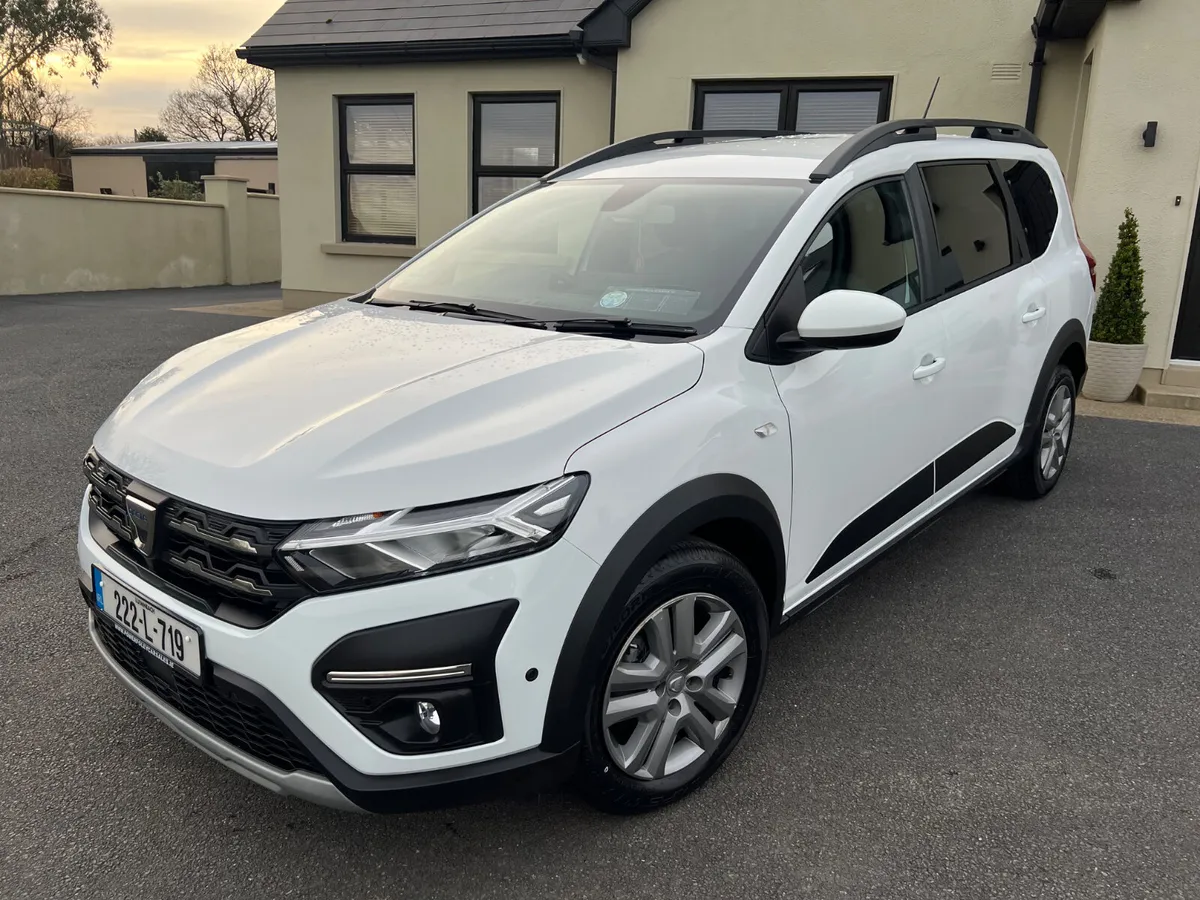 2022 (222)Dacia Jogger 1.0 TCE 7 Seater Petrol - Image 2