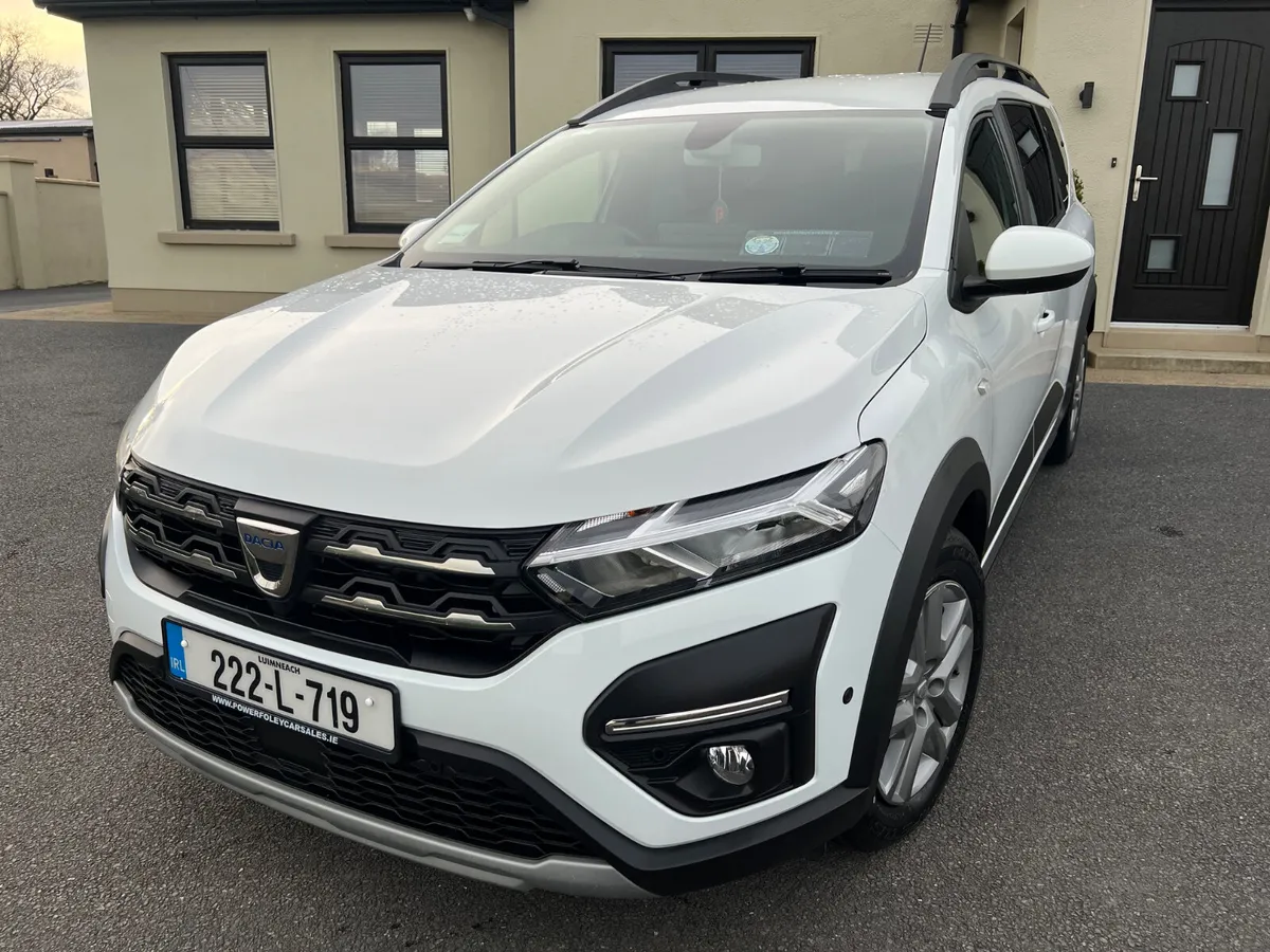 2022 (222)Dacia Jogger 1.0 TCE 7 Seater Petrol - Image 1