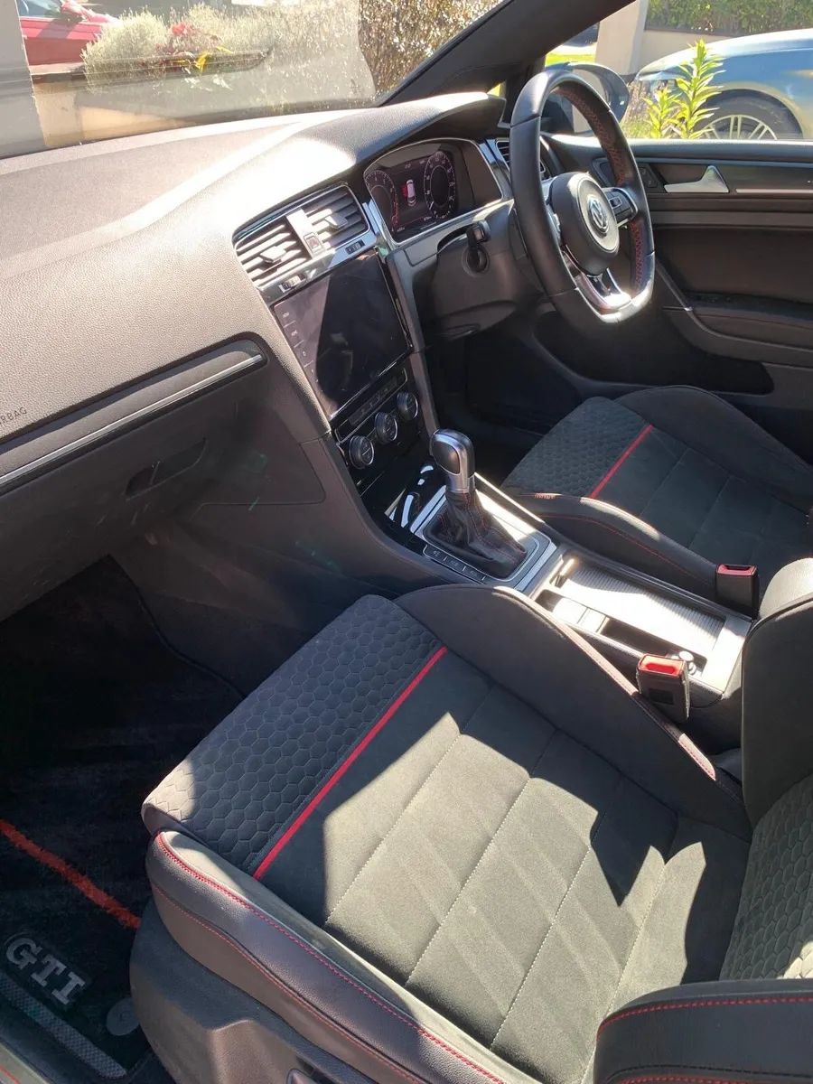 2017(172)Volkswagen Golf GTI 7.5 245BHP Performanc - Image 4