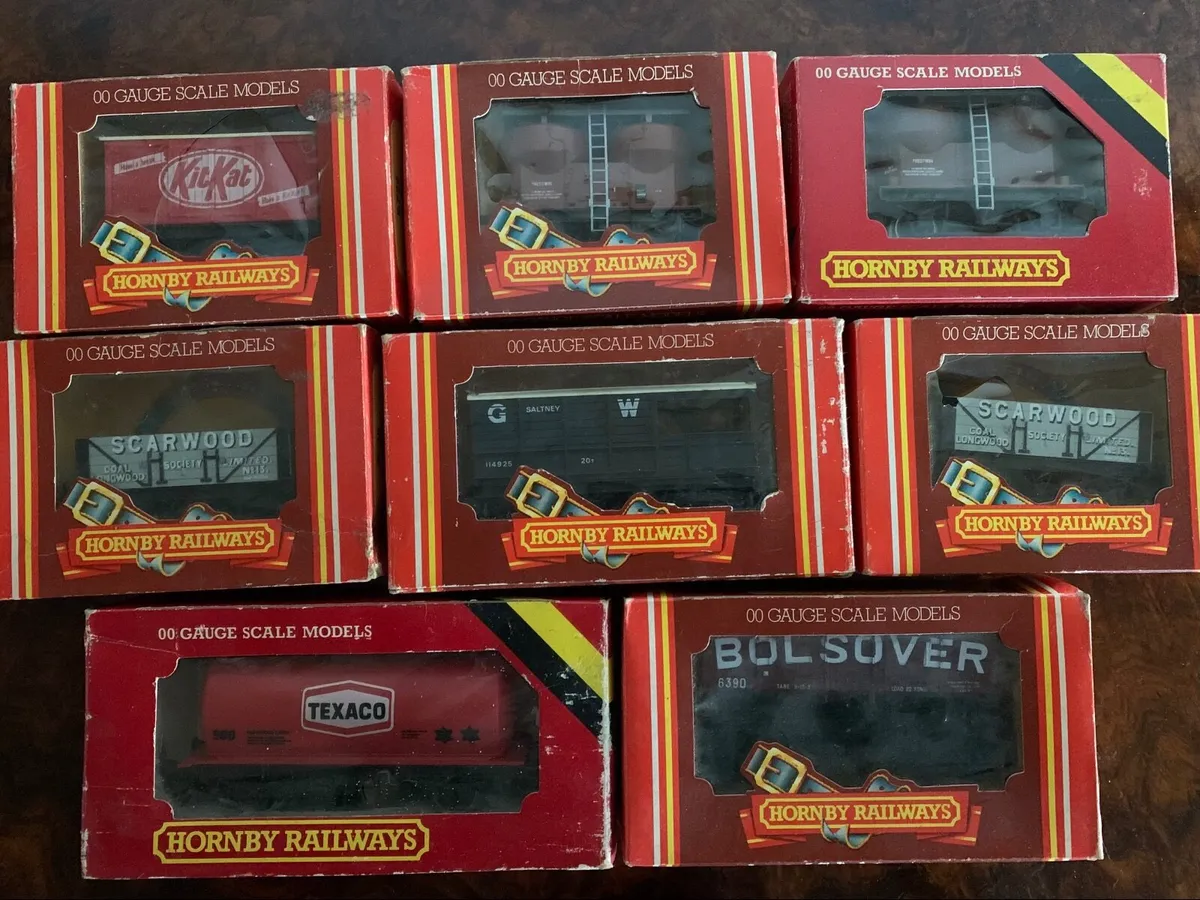 Hornby model train items - Image 2