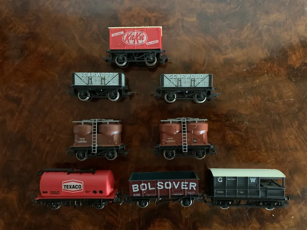 Hornby model train items - Image 3