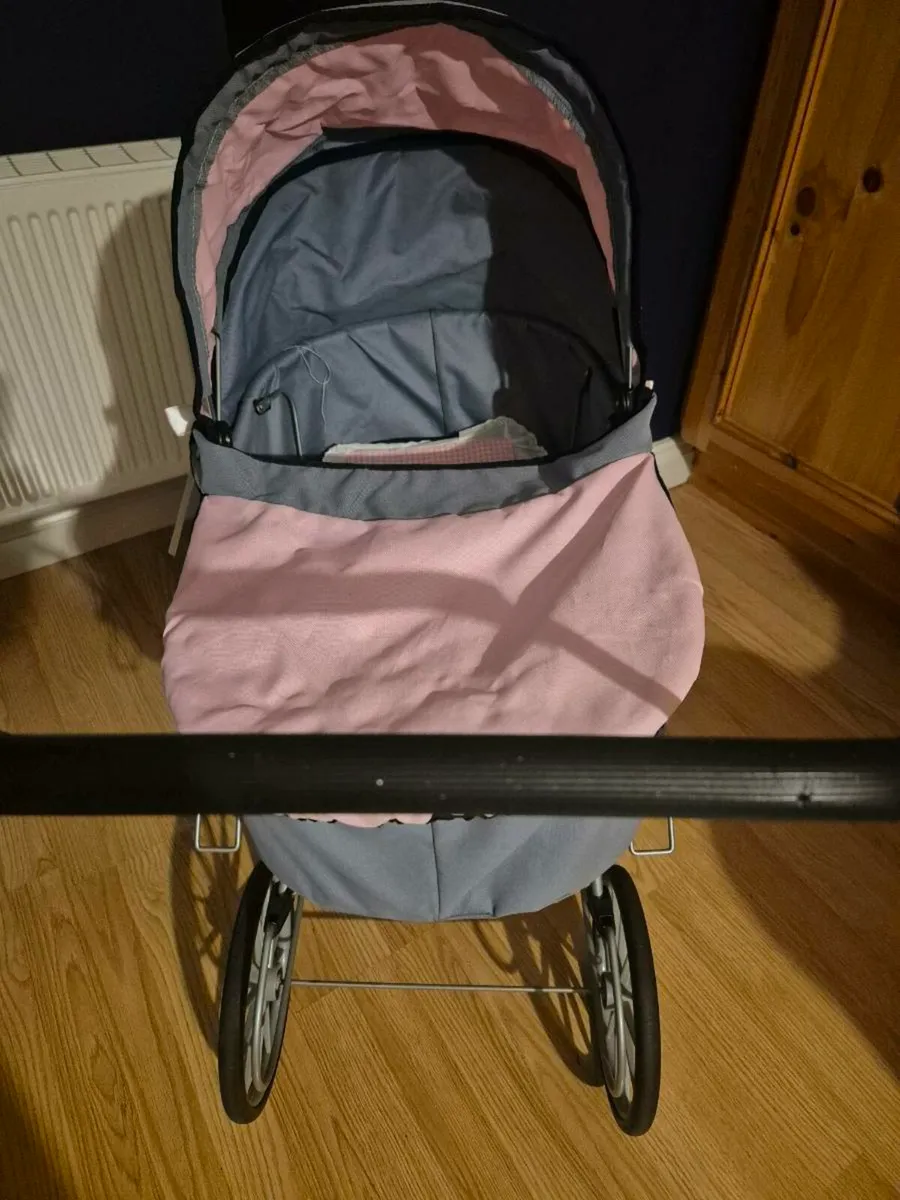 2 Vintage dolls pram  50 euro each good condition - Image 3