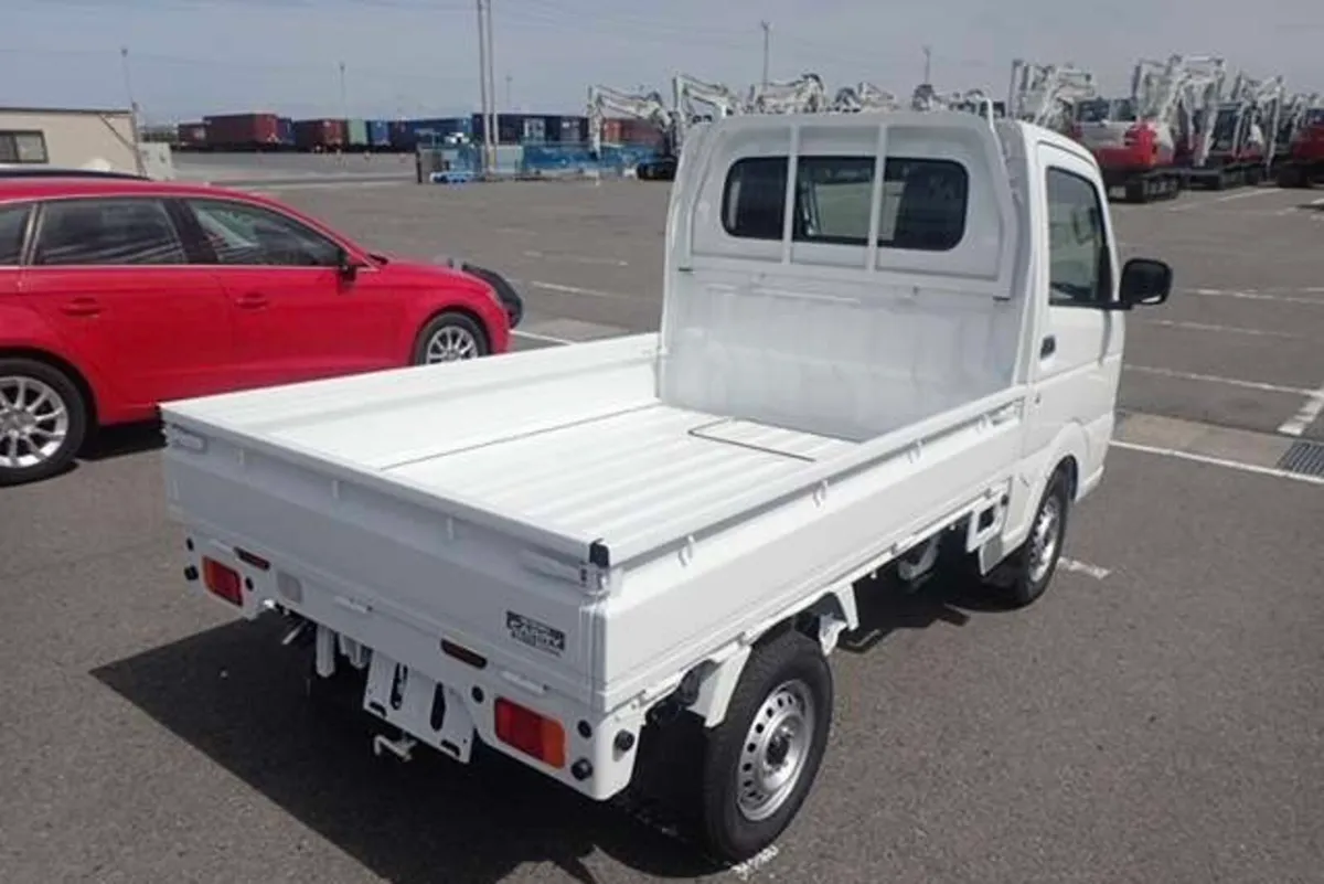 2025 brand new Suzuki carry 4WD mini truck - Image 3