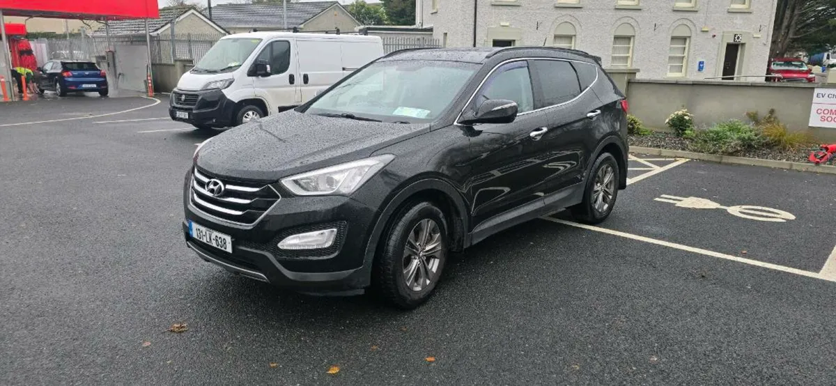 HYUNDAI SANTA FE 7 SEATS NCT - Image 3