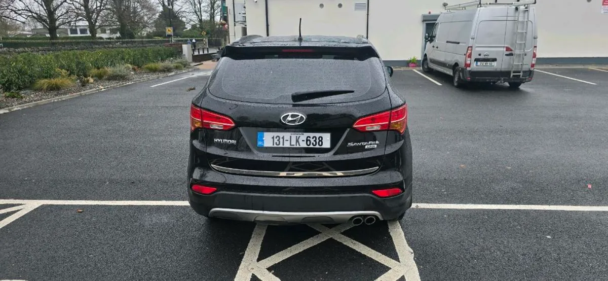 HYUNDAI SANTA FE 7 SEATS NCT - Image 4