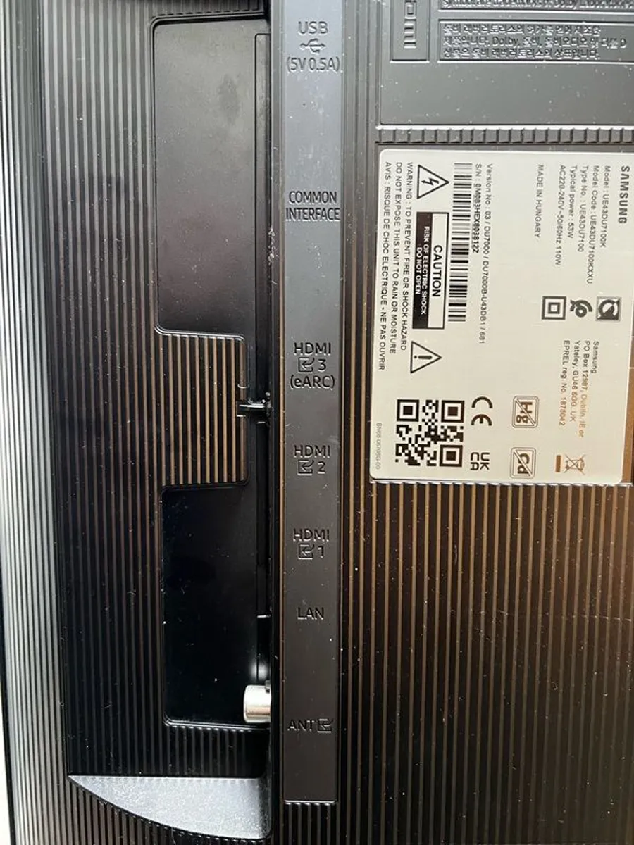 Samsung 43" UHD 4K - Image 4