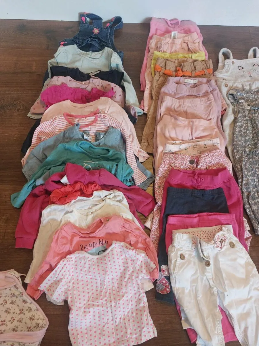 Girls Clothes Bundle 6 to 9 mths - Image 3