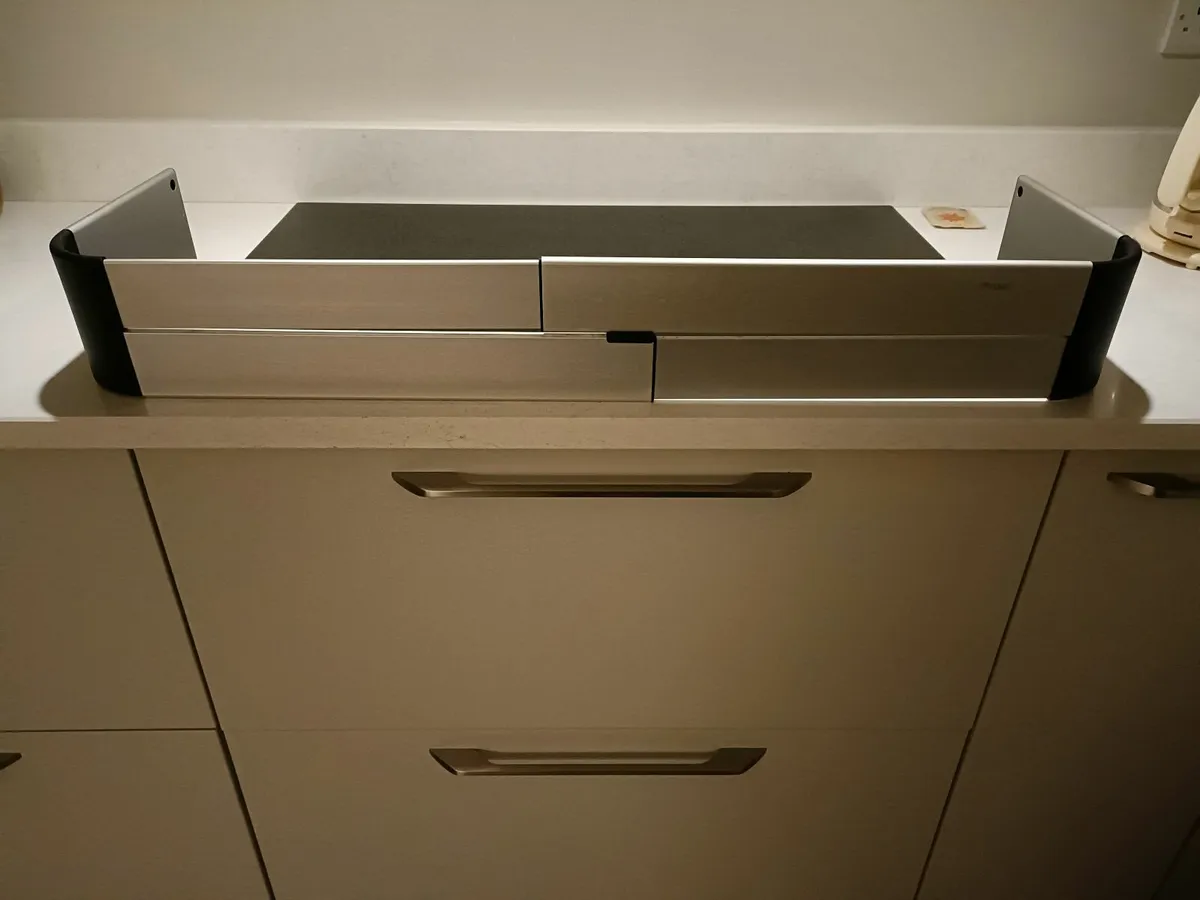 Fred premium stove and hob guard for sale. - Image 1