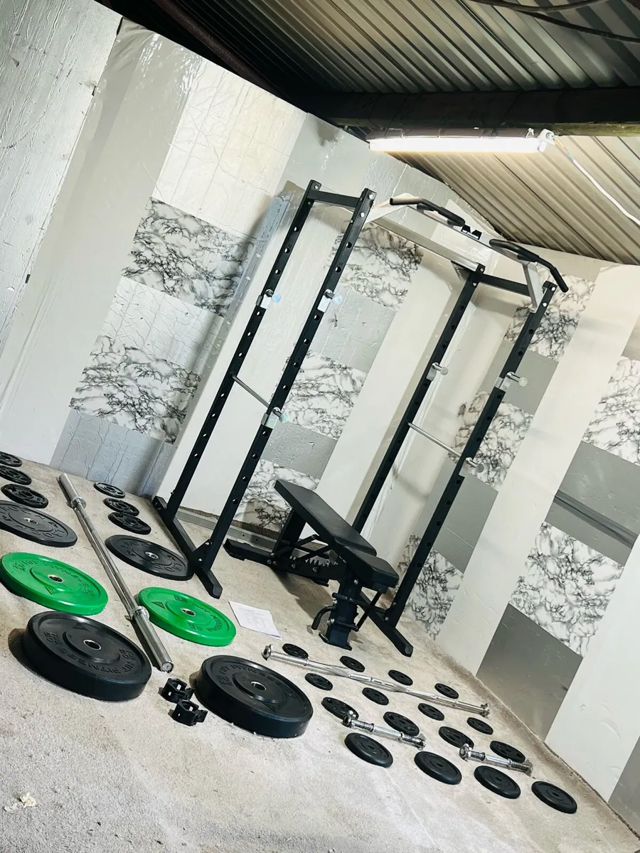 COMPLETE HOME GYM RACK WEIGHTS BAR BENCH DUMBLS - Image 2