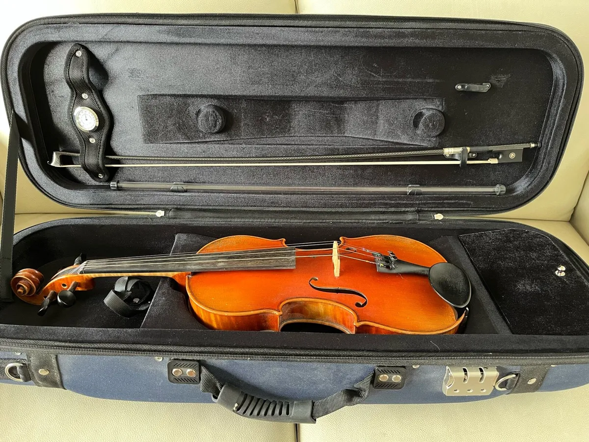 Violin - Image 1