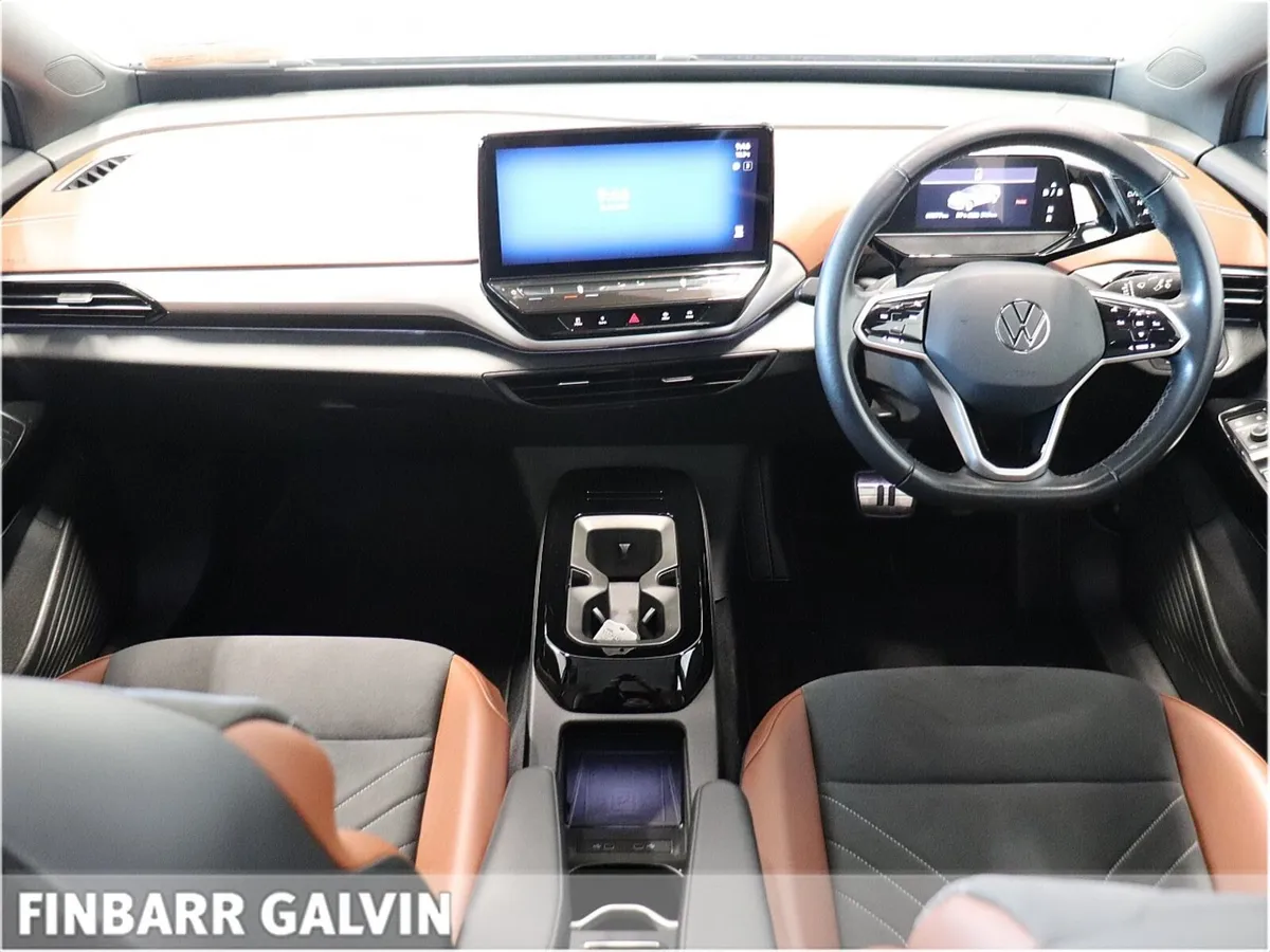 ID.5 Family 77KWh (Panoramic Roof) - Image 4