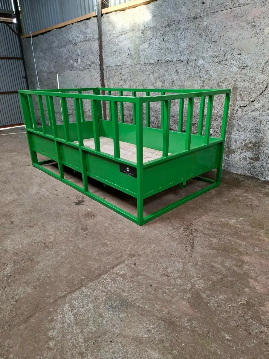 Pinnacle Fabrication Feeding Bin - Image 3