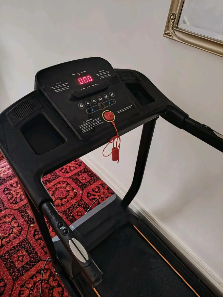 Treadmill - Image 1