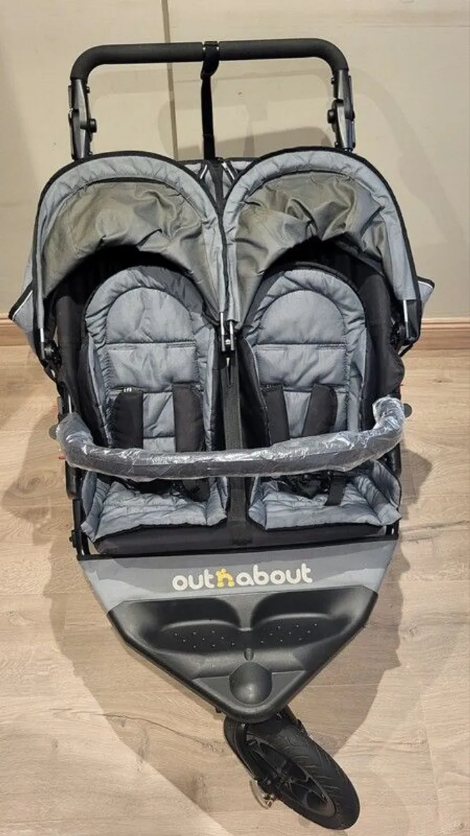 Out N About Double Nipper V4 The Complete Package - Image 2