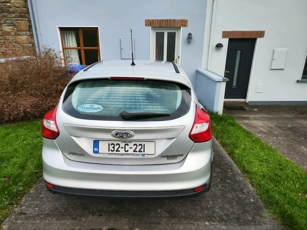 Ford Focus - Image 2