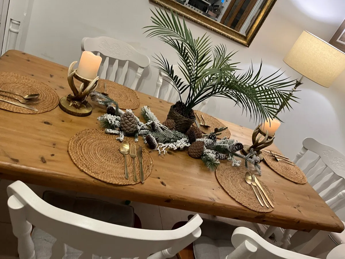 Farmhouse table and 6 chairs - Image 2