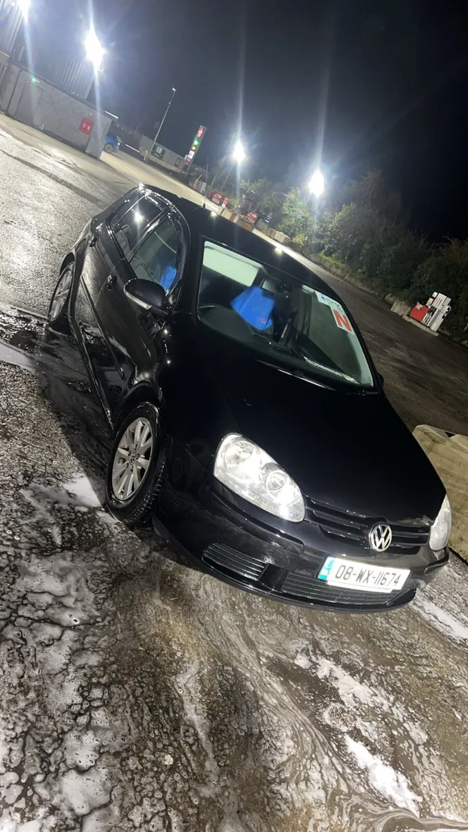Volkswagen Golf - Image 1