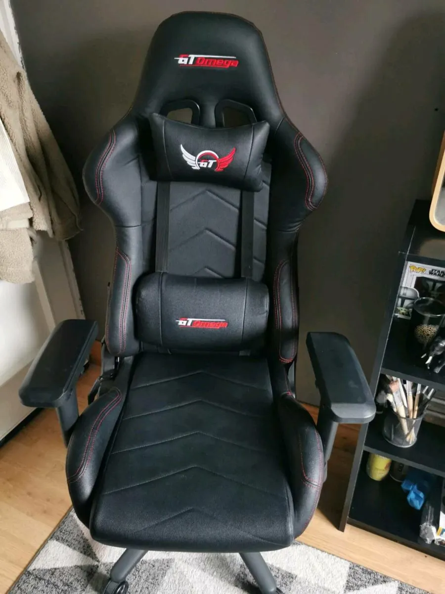 GT Omega Gaming chair - Image 1