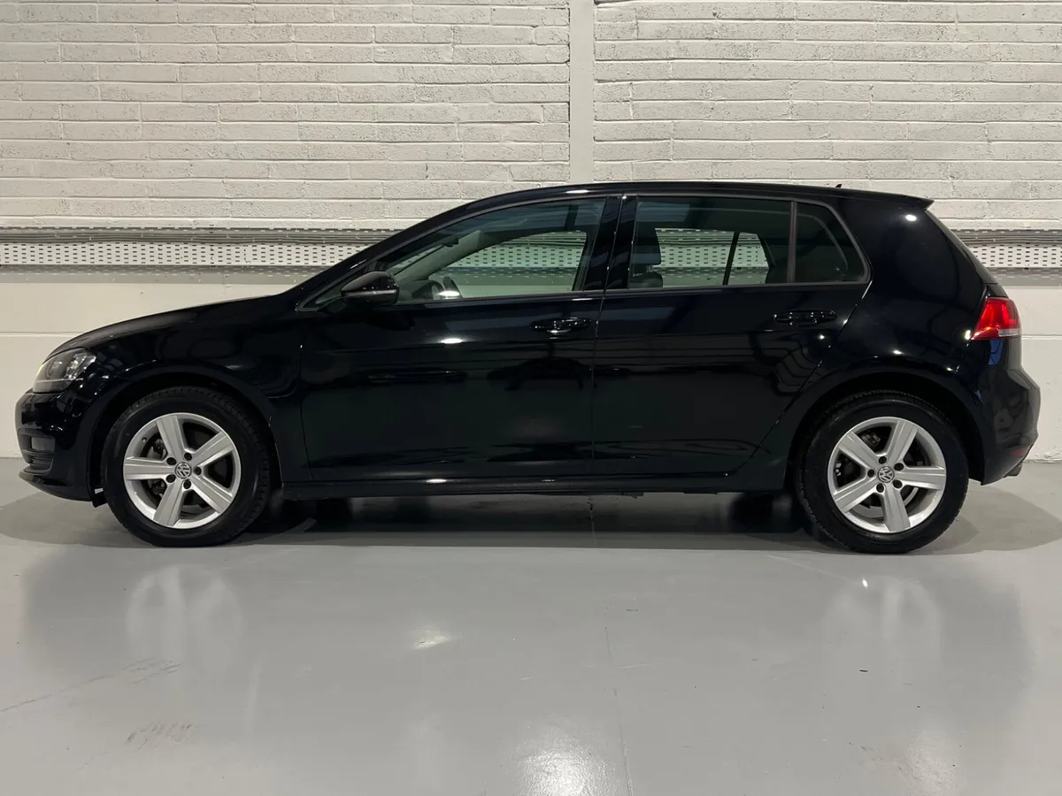 Volkswagen Golf Comfortline 1.2TSI 110bhp 5dr Auto - Image 4