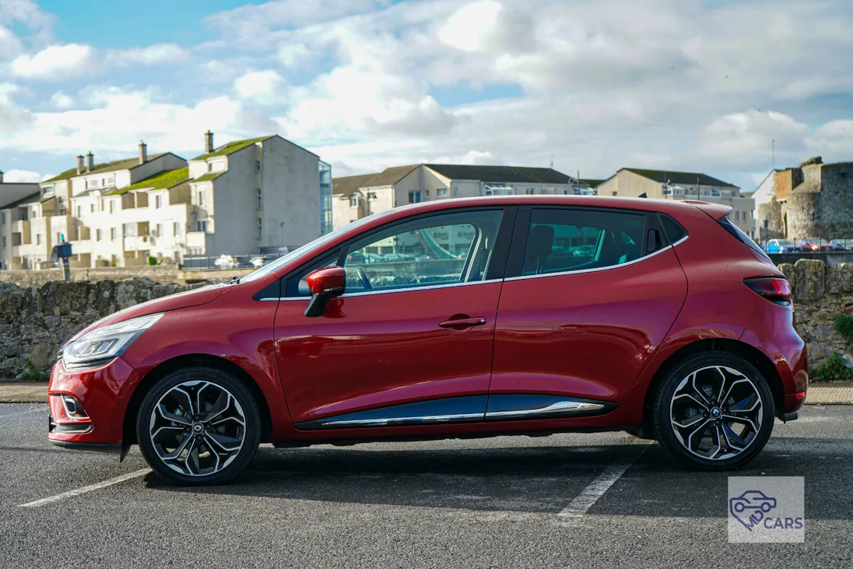 Renault clio automatic - Image 2