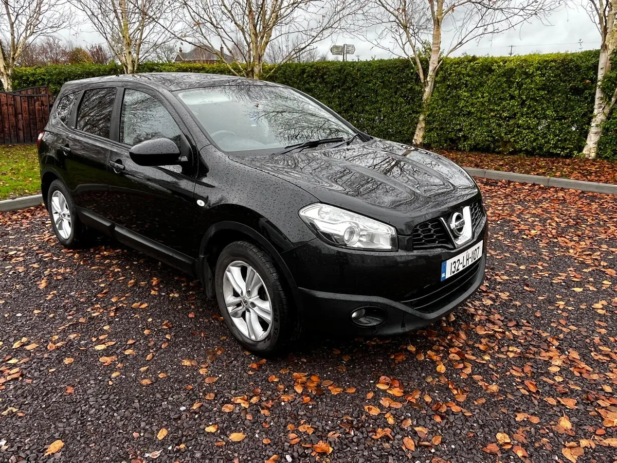 Nissan Qashqai +2 1.5 dXE Full Pan Roof - Image 2