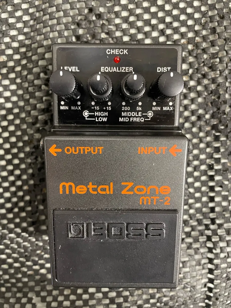 Boss Metal Zone Distortion - Image 2