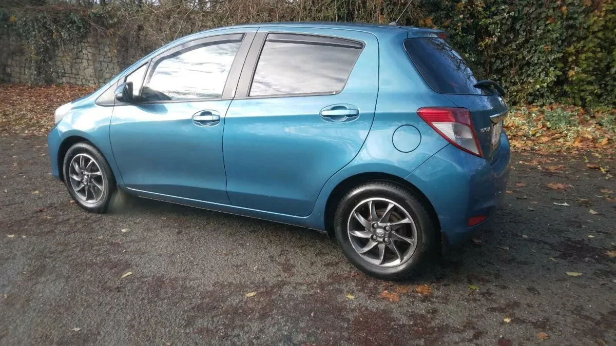 Toyita Yaris 1 Litre. Low Mileage. New NCT - Image 3