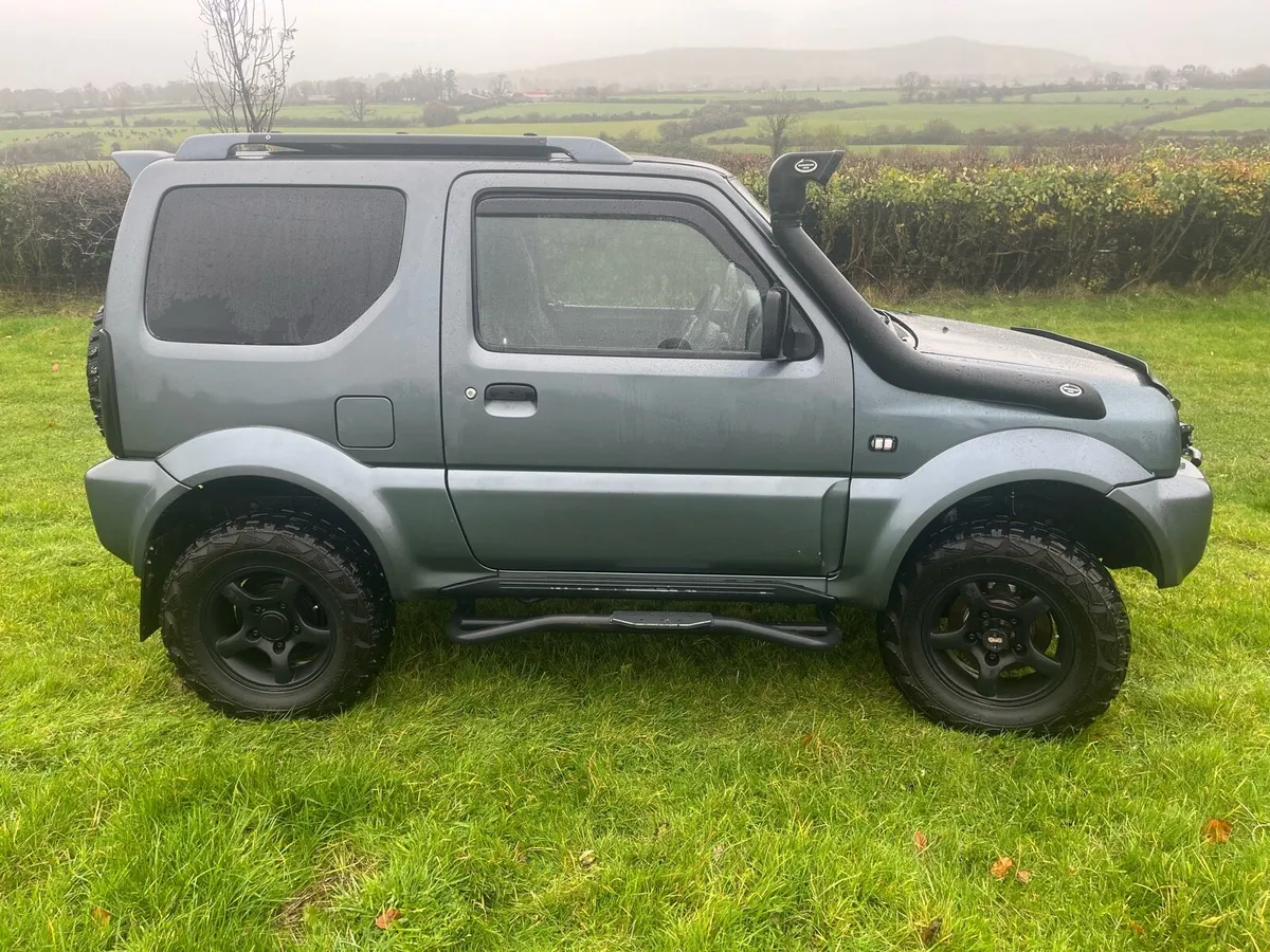 Suzuki Jimny 4x4 - Image 1