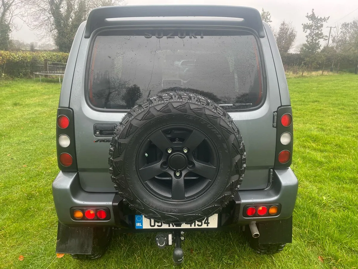 Suzuki Jimny 4x4 - Image 3