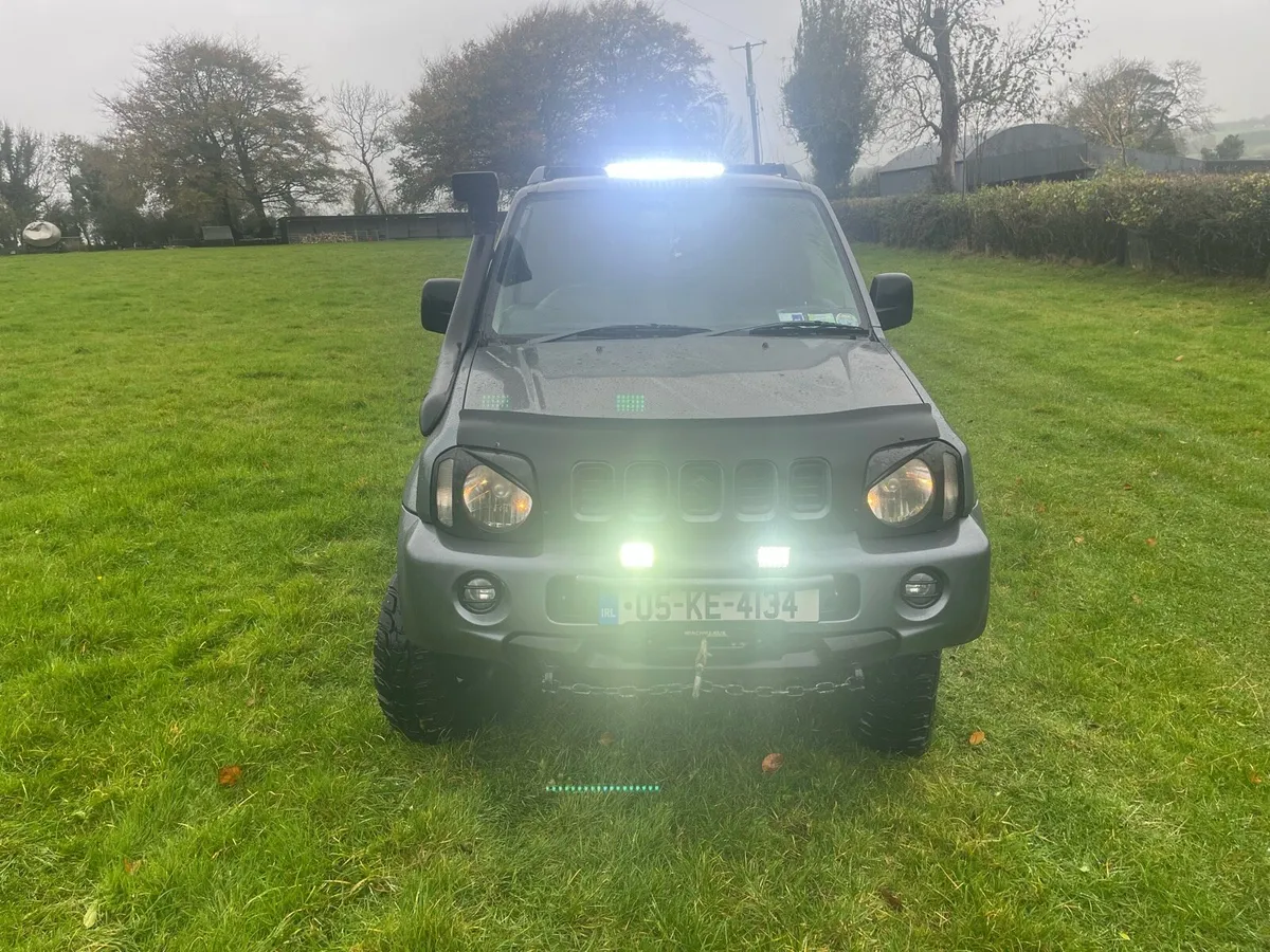 Suzuki Jimny 4x4 - Image 4