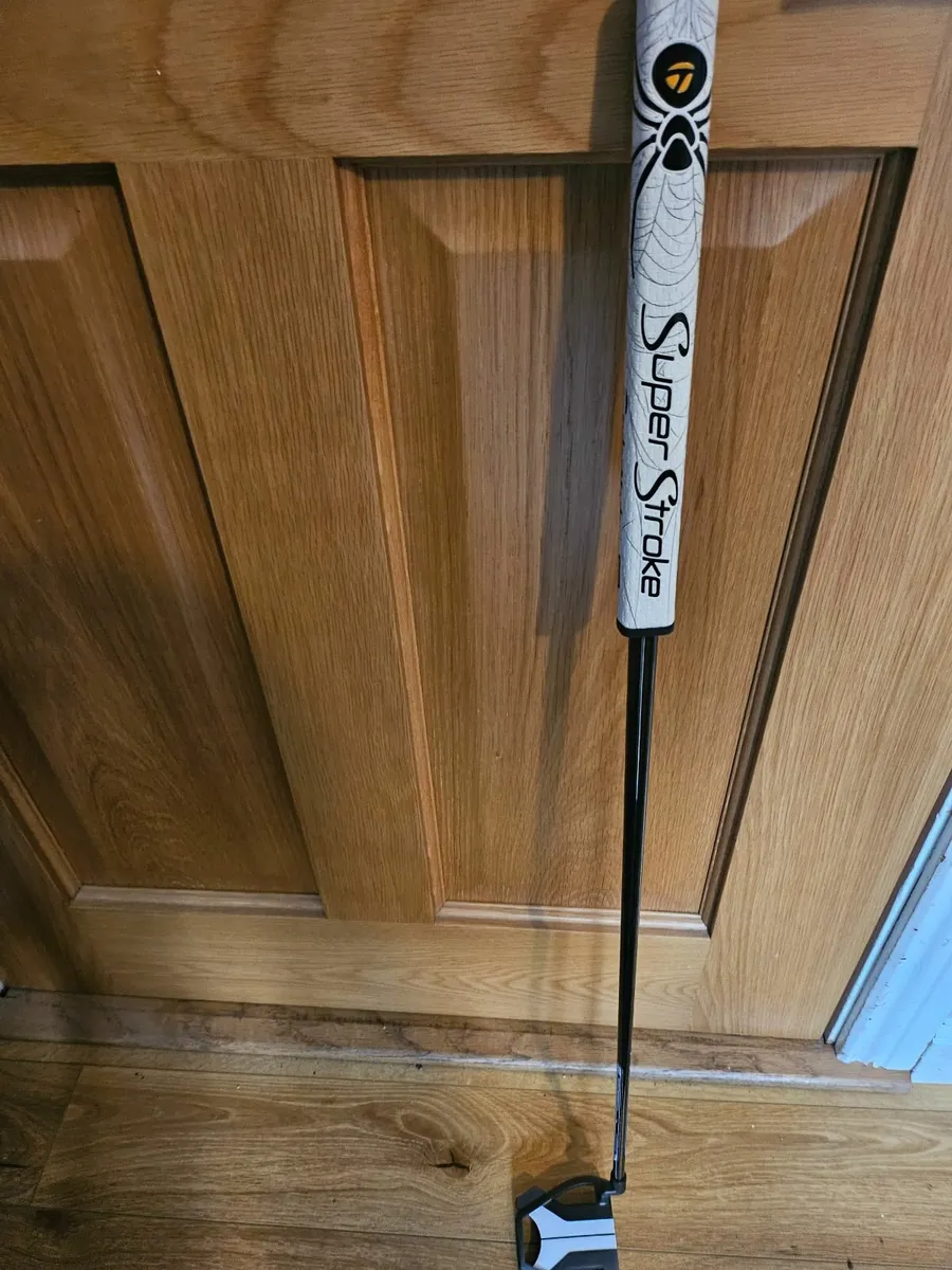 Taylormade spider tour x pu - Image 4