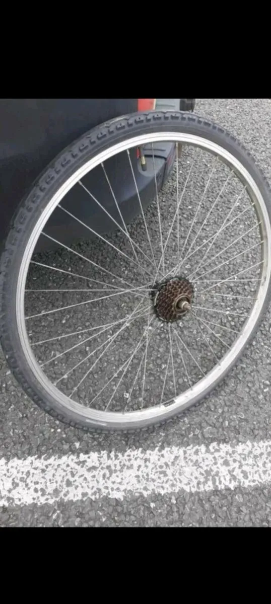 700c rear back wheel